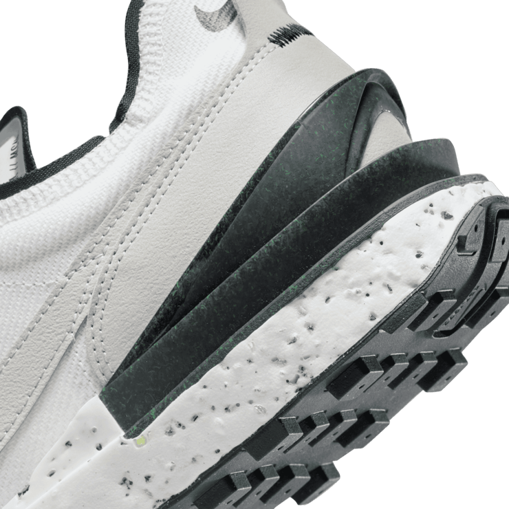 Nike Waffle One Crater Shoes Angle 5