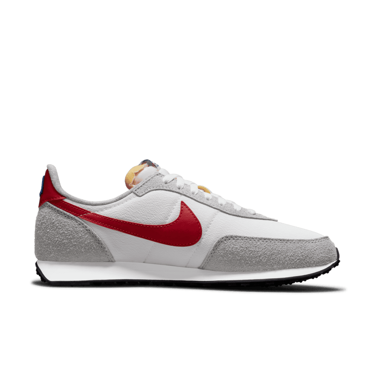 Nike Waffle Trainer 2 Shoes Angle 1