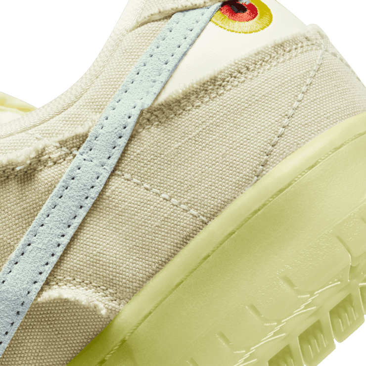 Nike SB Dunk Low Mummy Angle 5