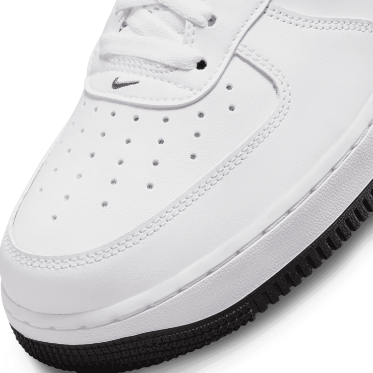 Nike Air Force 1 '07 LV8 Shoes Angle 4