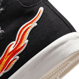 Nike Blazer Mid '77 Shoes Angle 5