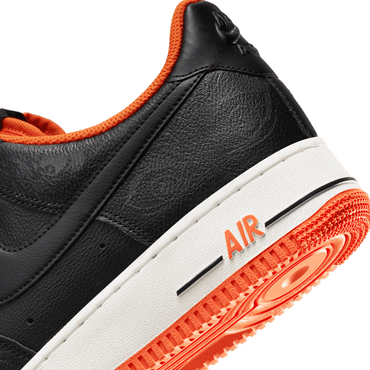 Nike Air Force 1 Low 07 PRM Halloween Angle 5