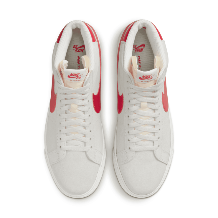 Nike SB Zoom Blazer Mid Skate Shoes Angle 2