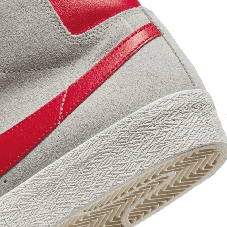 Nike SB Zoom Blazer Mid Skate Shoes Angle 6