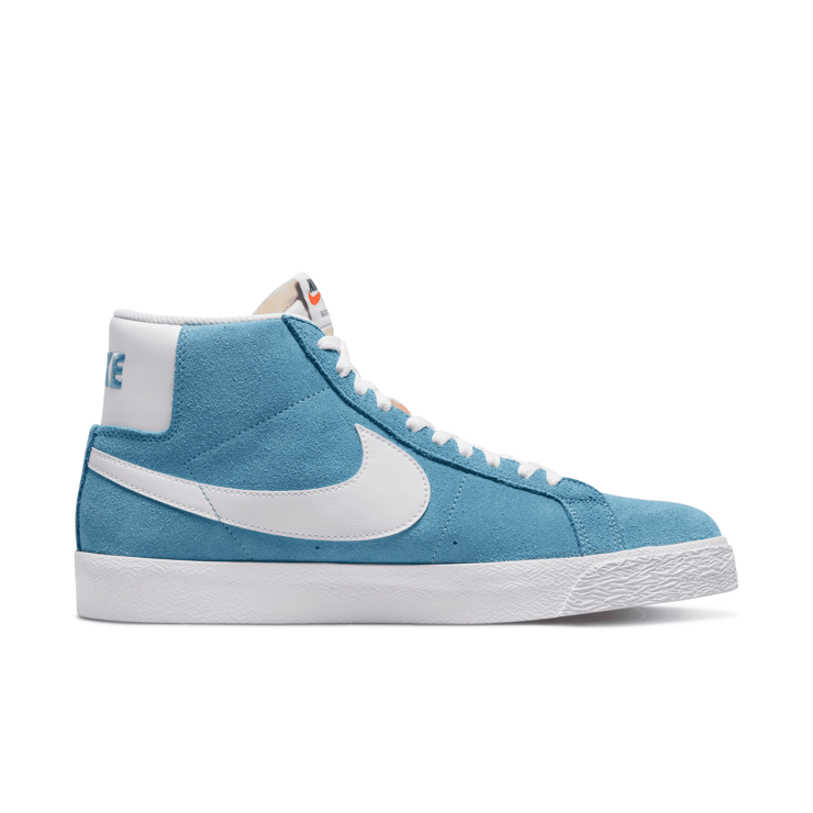 Nike SB Zoom Blazer Mid Skate Shoes Angle 1