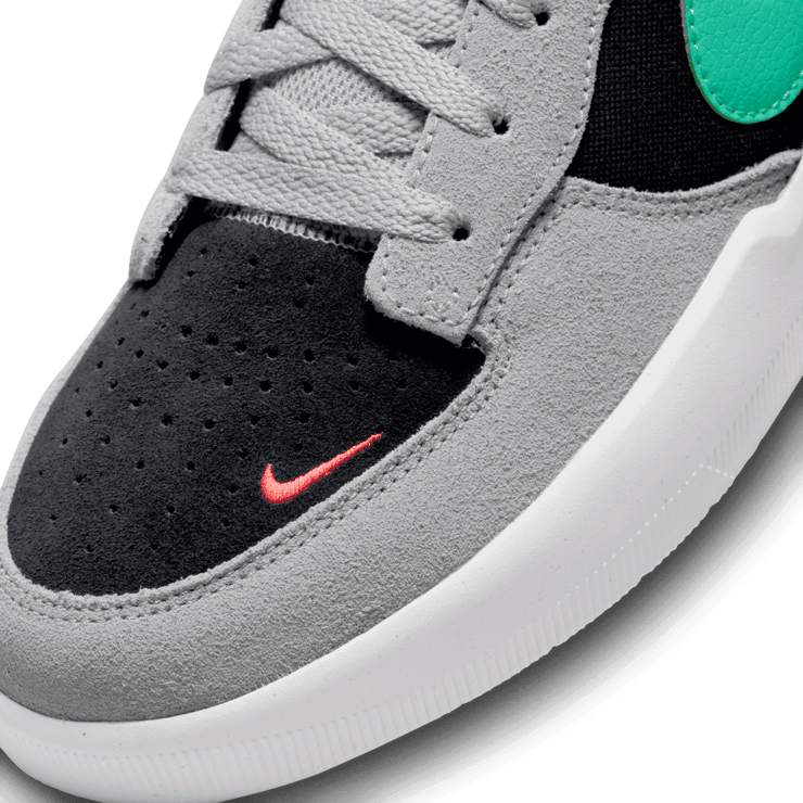 Nike SB Force 58 Skate Shoes Angle 4