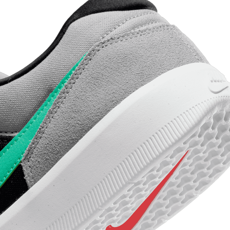 Nike SB Force 58 Skate Shoes Angle 5