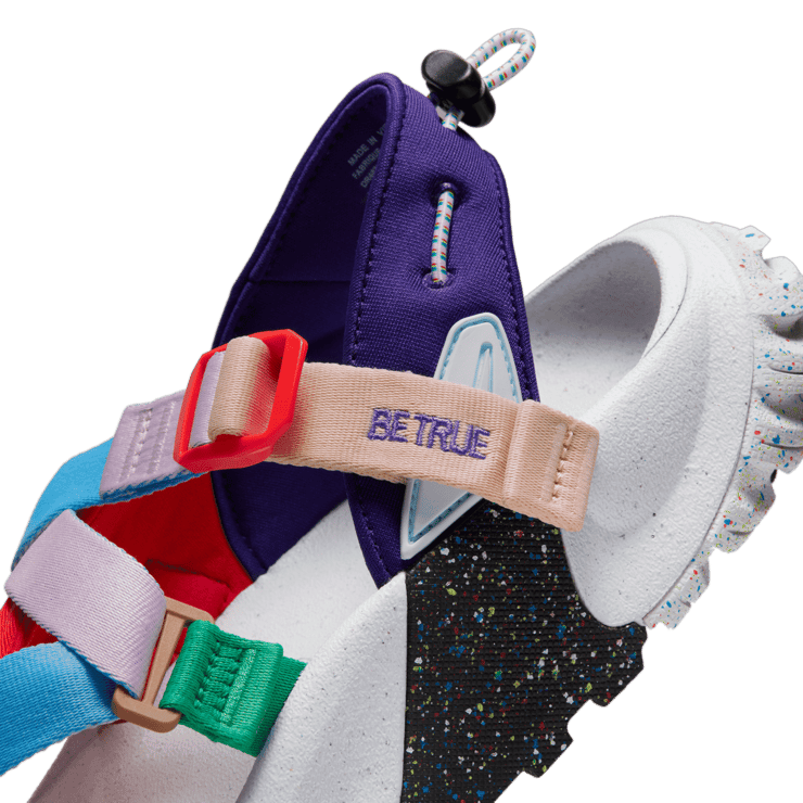 Nike Oneonta Be True Sandals Angle 4