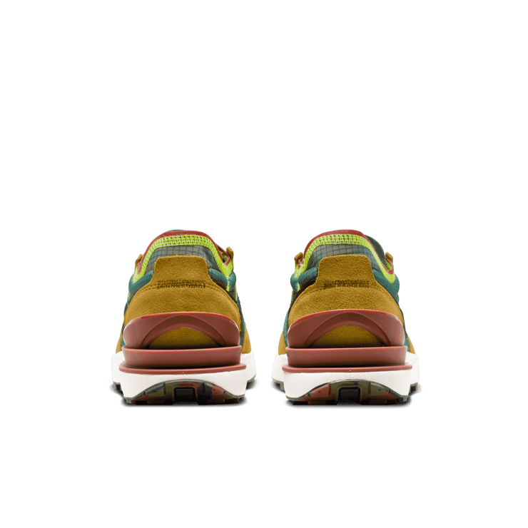 Nike Waffle One SE Shoes Angle 3