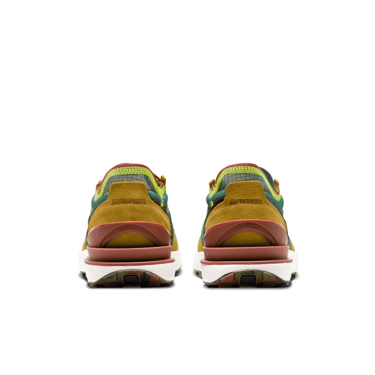 Nike Waffle One SE Shoes Angle 3