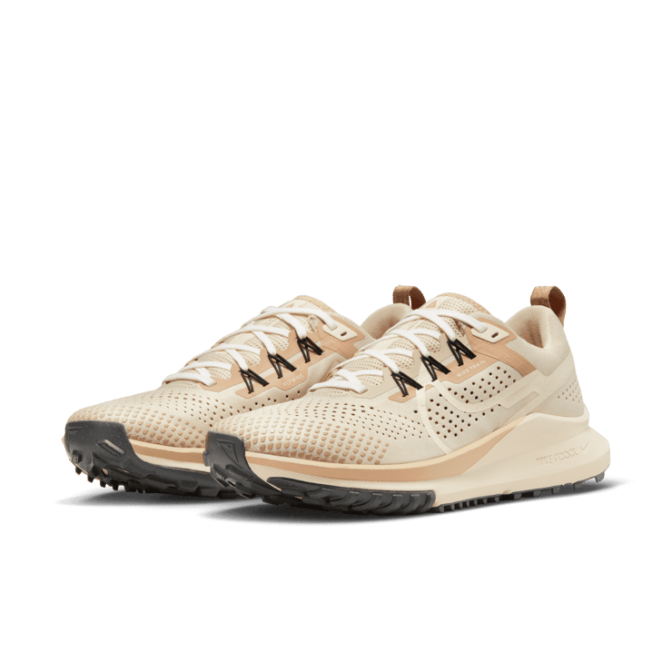 Nike React Pegasus Trail 4 Running Shoes Angle 2