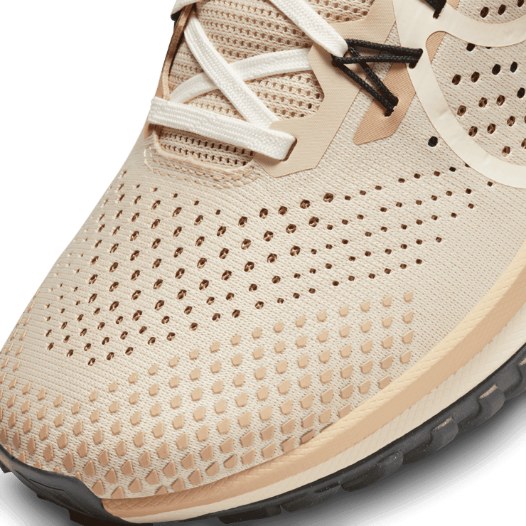 Nike React Pegasus Trail 4 Running Shoes Angle 4