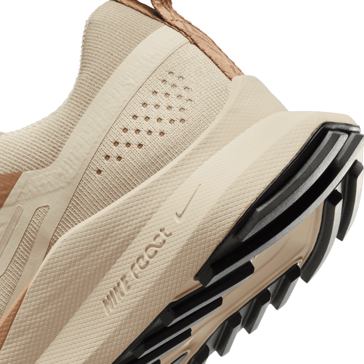 Nike React Pegasus Trail 4 Running Shoes Angle 5