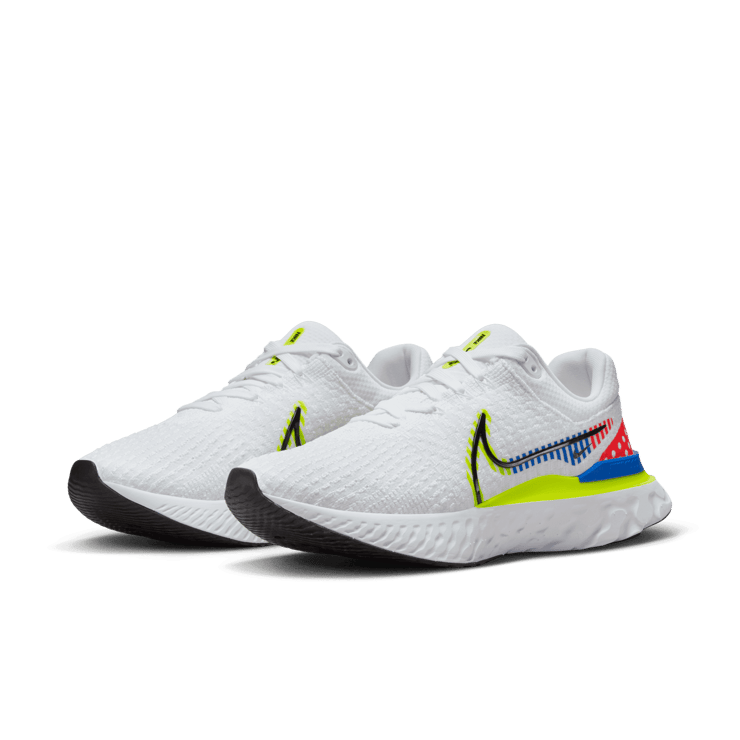 Nike React Infinity Run Flyknit 3 Premium Road Running Shoes Angle 2