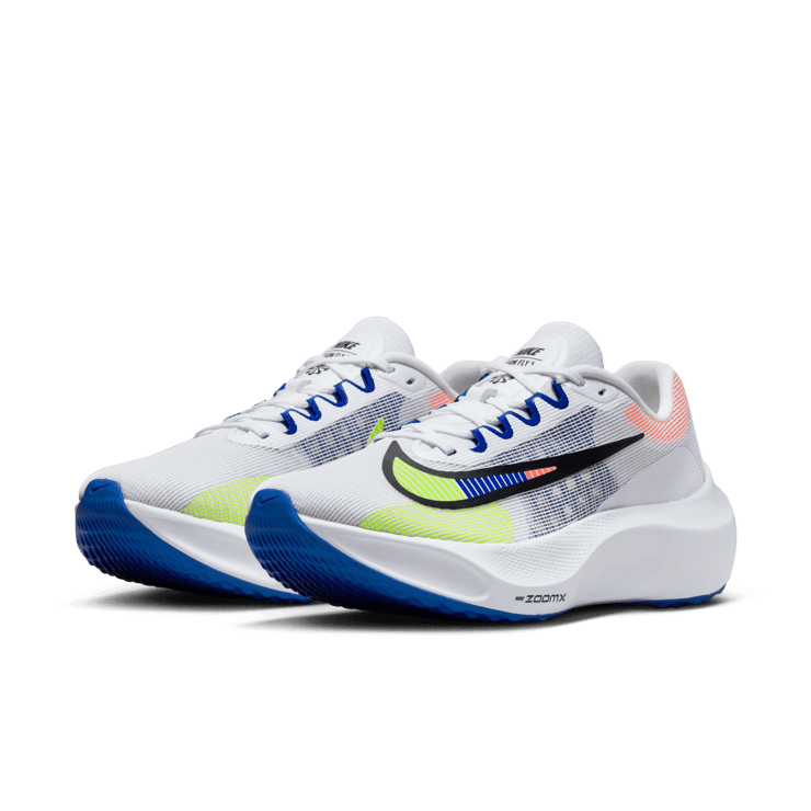 Nike Zoom Fly 5 Premium Road Running Shoes Angle 2