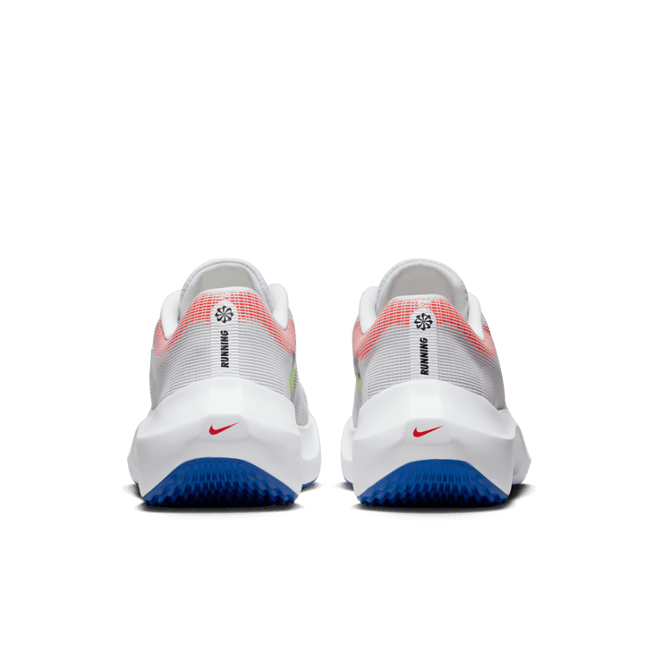 Nike Zoom Fly 5 Premium Road Running Shoes Angle 3