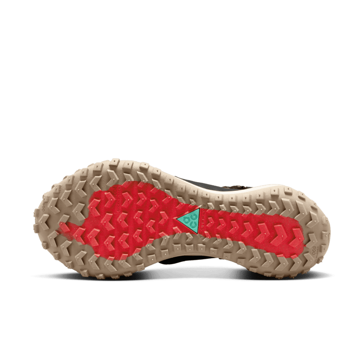 Nike ACG Mountain Fly Low SE Shoes Angle 0