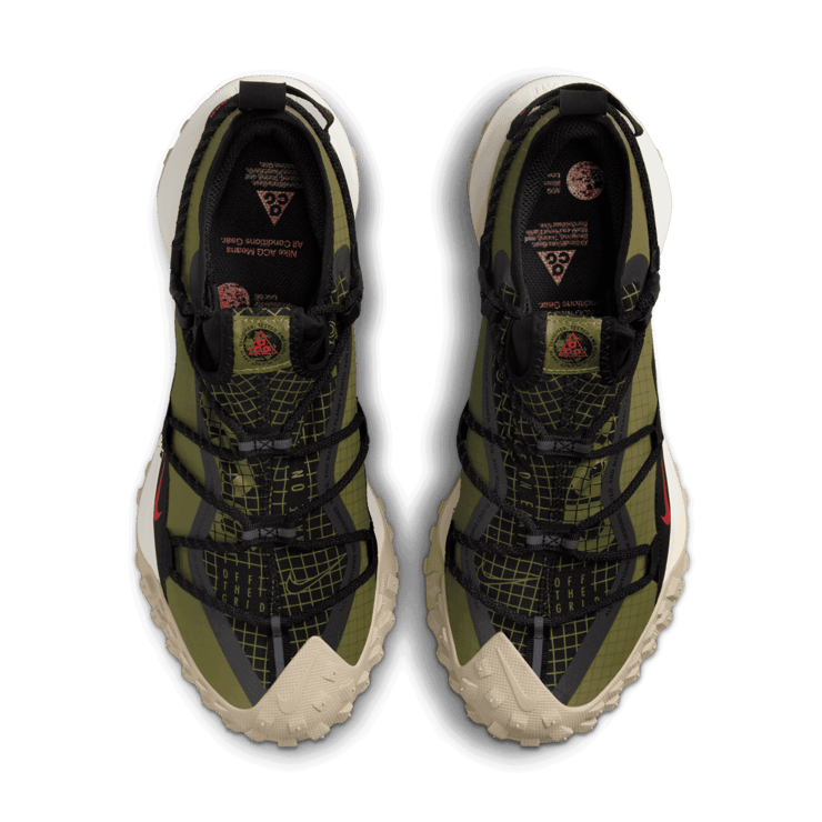 Nike ACG Mountain Fly Low SE Shoes Angle 1