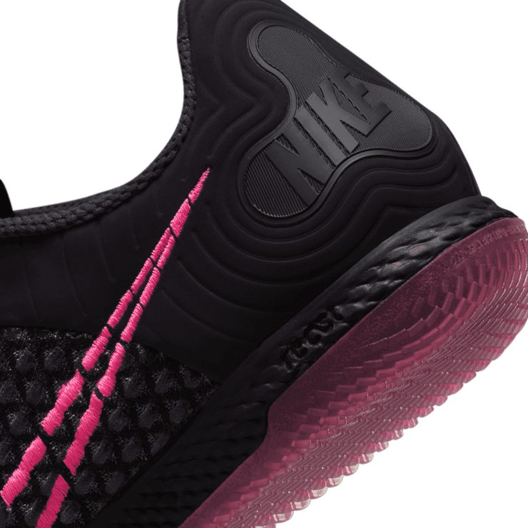 Nike React Gato Indoor/Court Soccer Shoes Angle 5