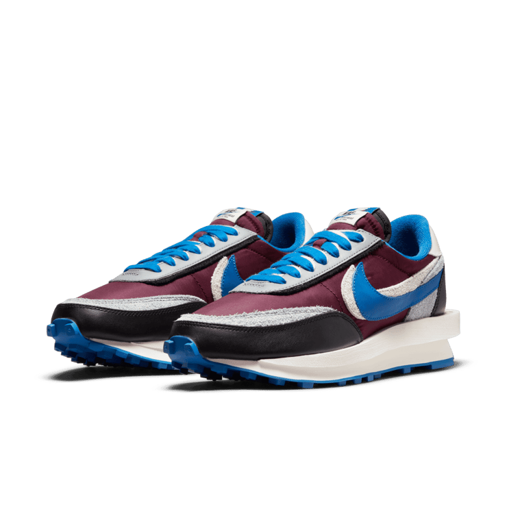 Nike LD Waffle sacai Undercover Team Royal Angle 2