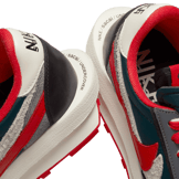 Nike LD Waffle sacai Undercover University Red Angle 7