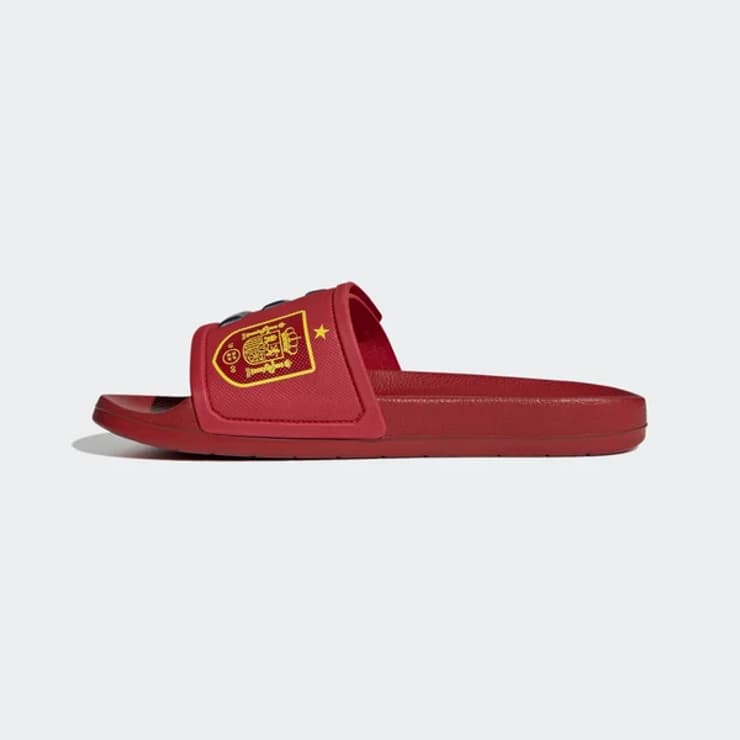 adidas Adilette TND Slides Team Power Red Angle 3