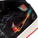 Jordan 1 Mid SE Siempre Familia Angle 7