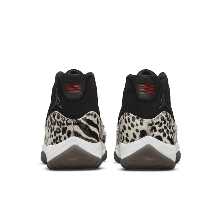 Air Jordan 11 Animal Instinct (W) Angle 3