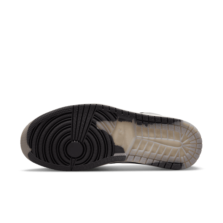 Jordan 1 Retro High Element Gore-Tex Black Particle Grey Angle 0