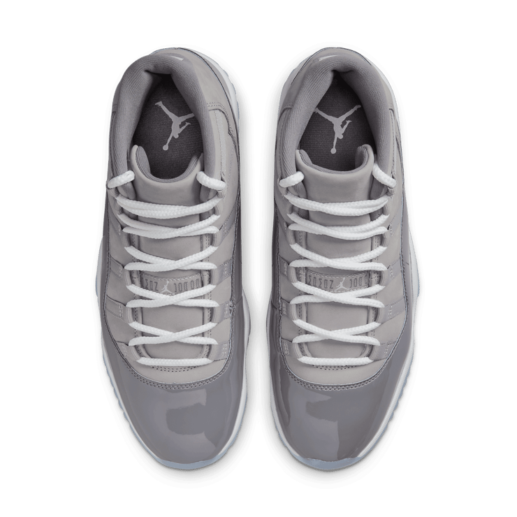 Air Jordan 11 Retro Cool Grey (2021) Angle 1