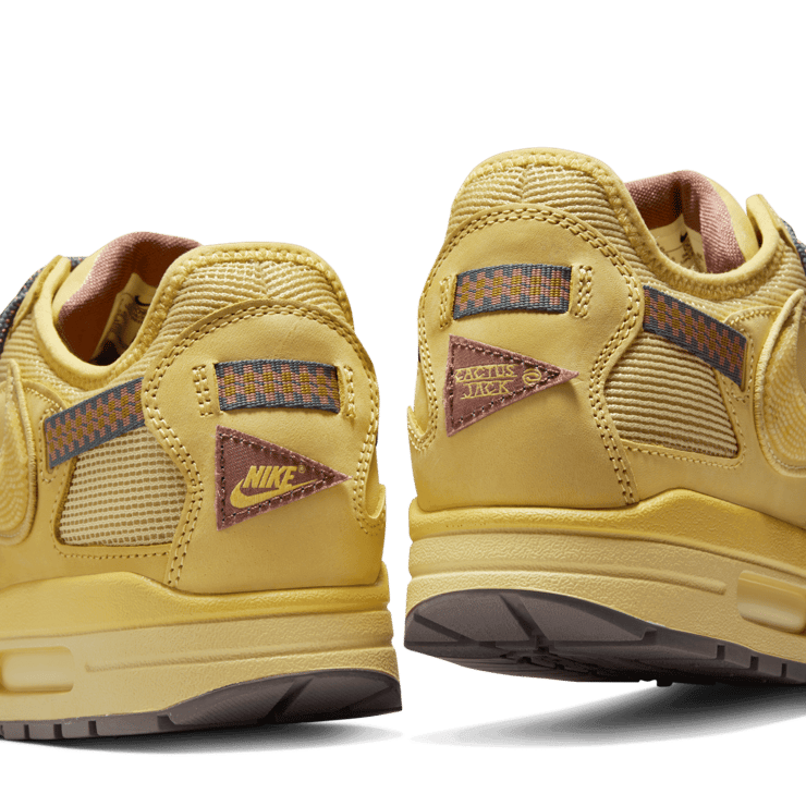 Nike Air Max 1 Travis Scott Cactus Jack Saturn Gold DO9392 700