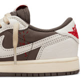 Jordan 1 Low Travis Scott Reverse Mocha Angle 8
