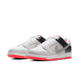 Nike SB Dunk Low Infrared Orange Label Angle 2
