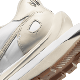 Nike Vaporwaffle sacai Sail Angle 5