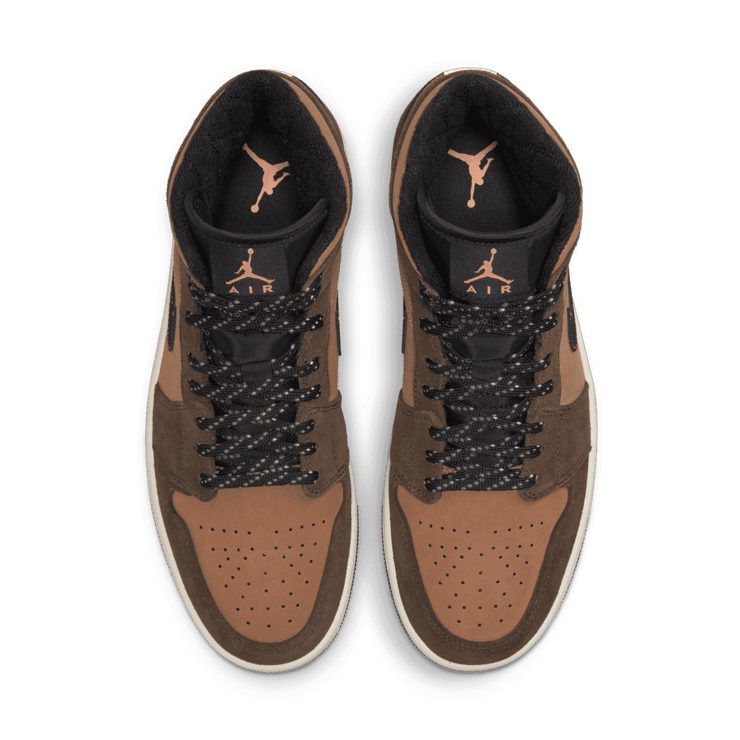 Jordan 1 Mid SE Chocolate Angle 1