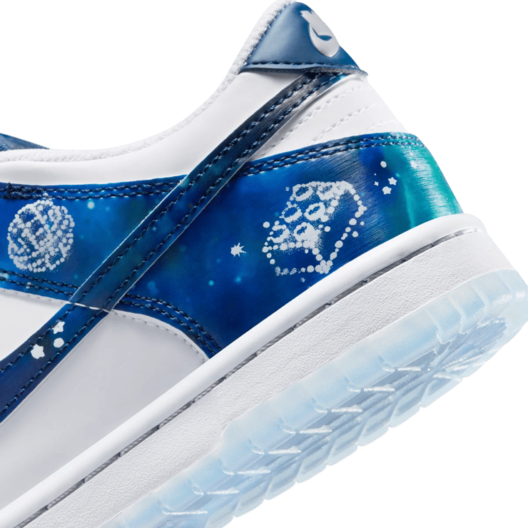 Nike Dunk Low LEGO Galaxy (GS) Angle 12