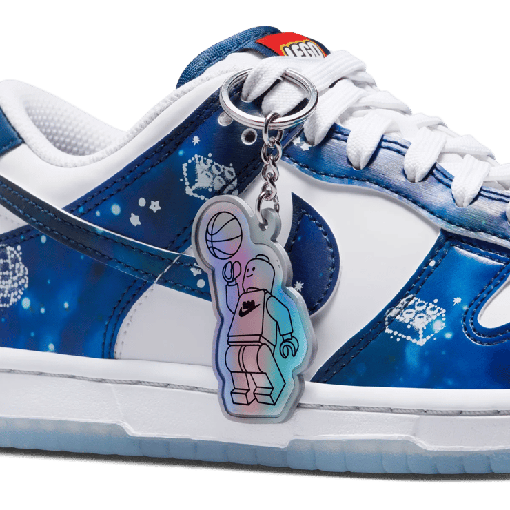 Nike Dunk Low LEGO Galaxy (GS) Angle 16