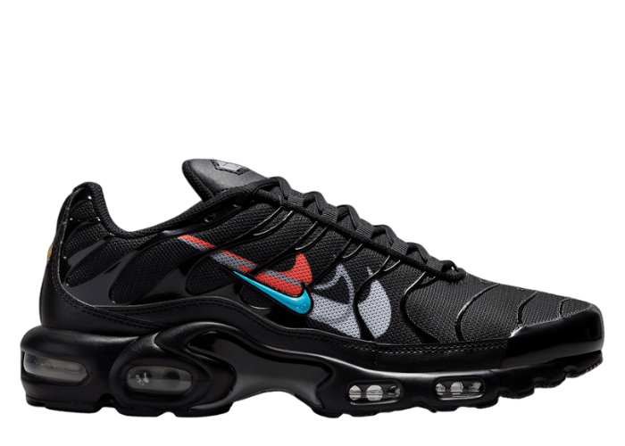 Nike Air Max Plus Quadruple Swoosh Black