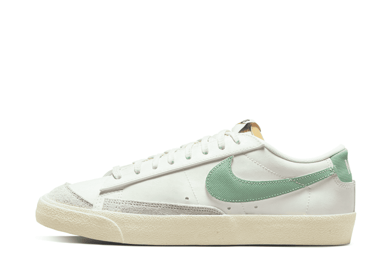 Nike Blazer Low '77 PRM Shoes