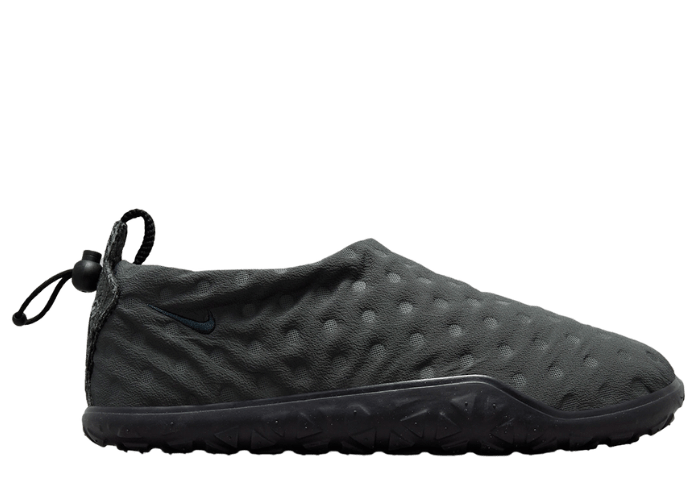 Nike ACG Moc Black Dots