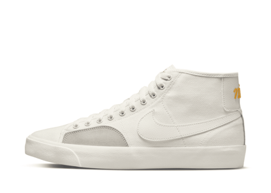Nike SB BLZR Court Mid Premium Skate Shoes