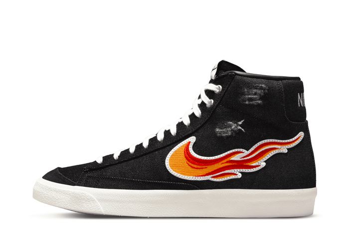 Nike Blazer Mid '77 Shoes