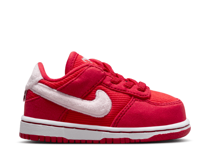 Nike Dunk Low Valentine’s Day (2024) (TD)