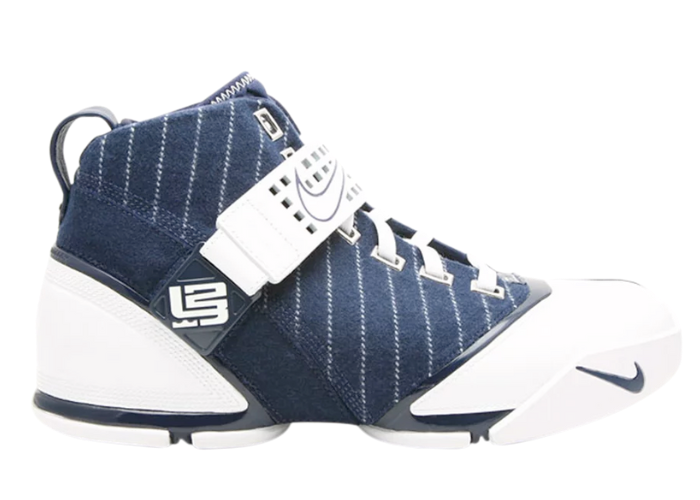 Nike LeBron 5 Yankees