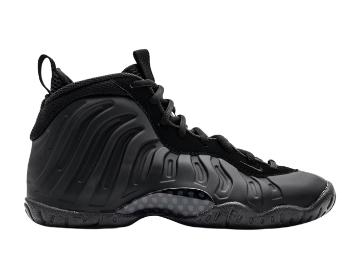 nike little posite black