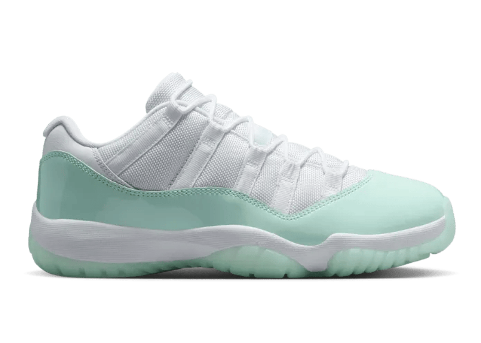 Air Jordan 11 Retro Low Igloo (W)