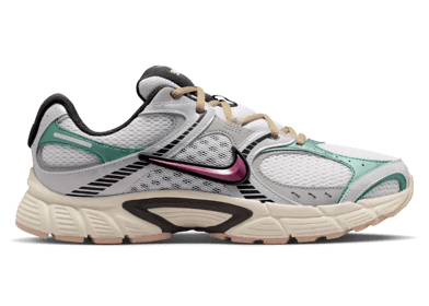 Nike V5 RNR Social Status White