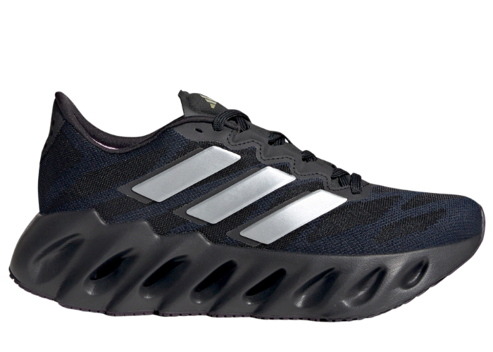 adidas turn