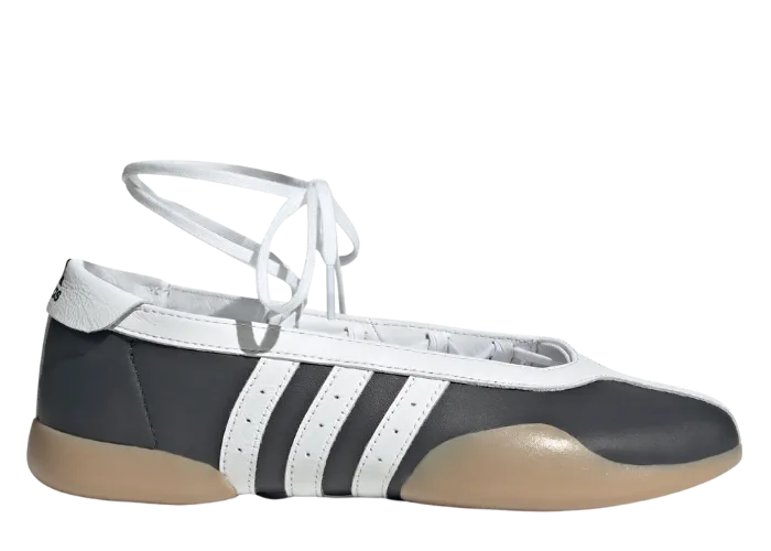 [adidas] [JR7031] TAEKWONDO MEI BALLE /追跡付 adidas Originals TAEKWONDO MEI BALLET JR7031 Black Women's