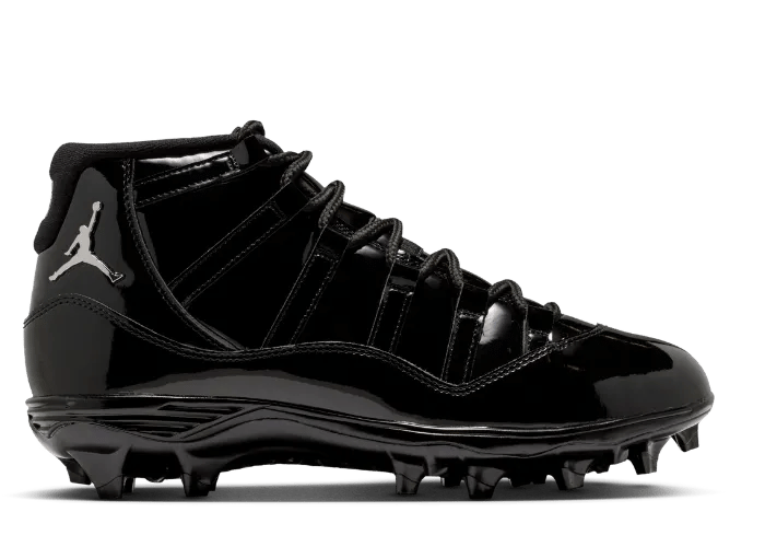 Air Jordan 11 Retro Cleat Black